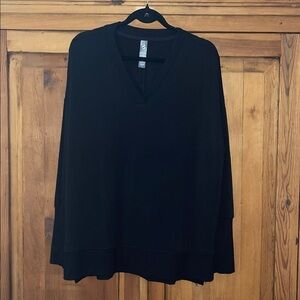 NWT LOU & GREY BLACK OVERSIZED TUNIC LENGTH COZY SWEATSHIRT SZ. S